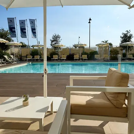 Grand Hotel