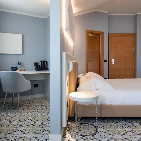 Grand Hotel 4*